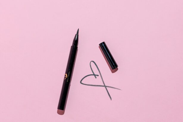 Eye-Catching Trending Eyeliner